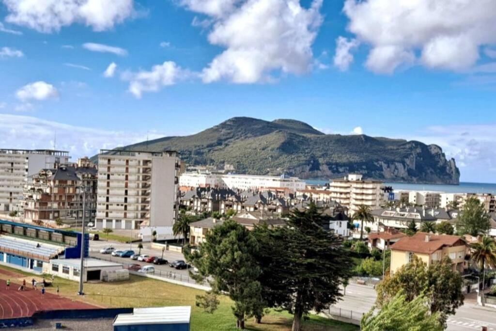 Apartamento En Laredo Apartment Luaran gambar