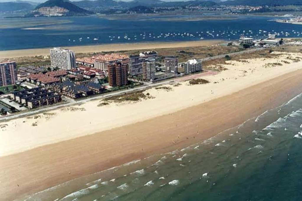 Apartamento En Laredo Apartment Luaran gambar